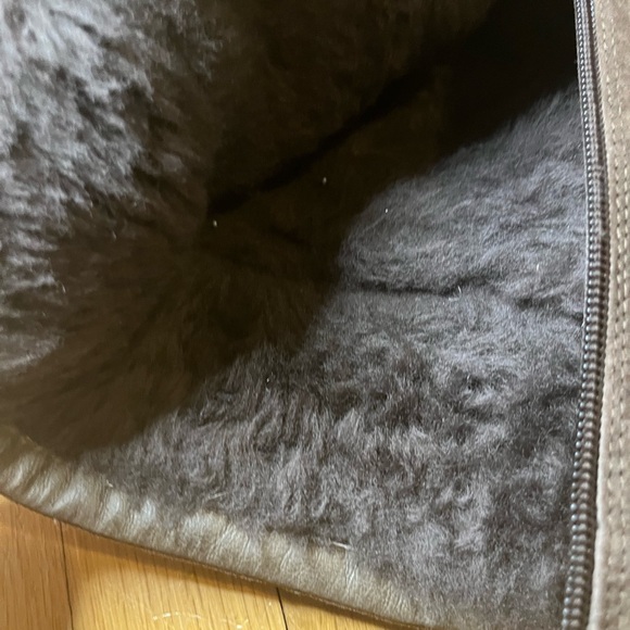 Ugg Boots - Picture 4 of 9